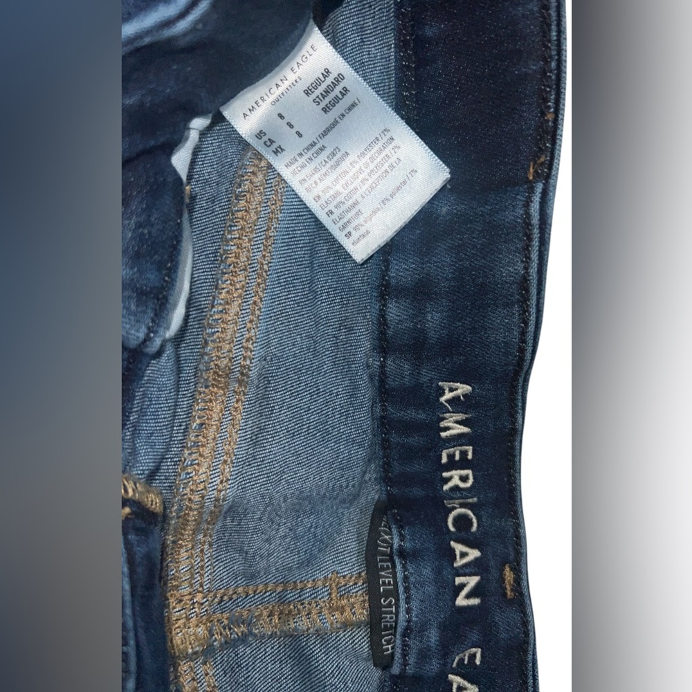 American Eagle Outfitters Deep Blue Jeans - Picture 5 of 5